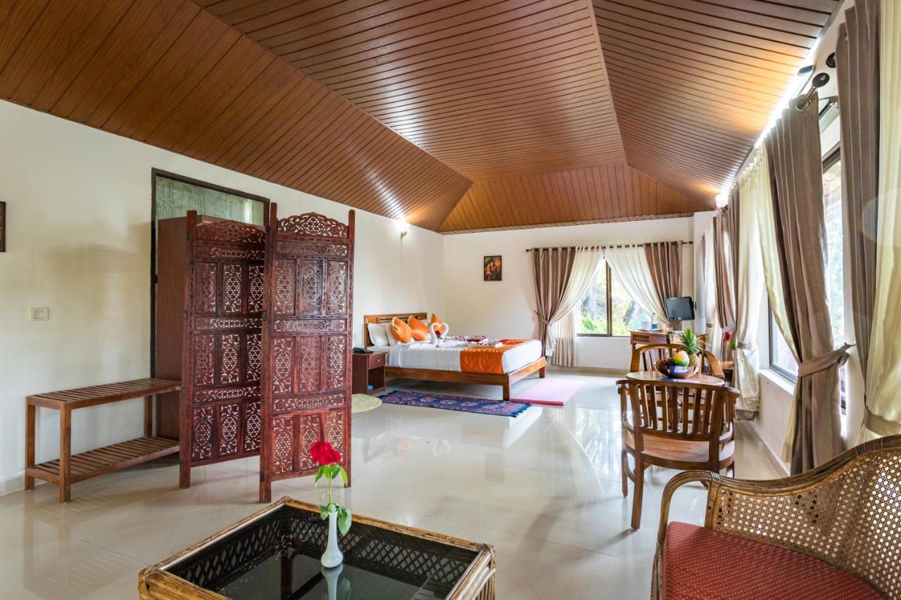 Violet Woods Hotel มุนนาร์ ภายนอก รูปภาพ